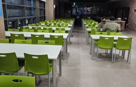 작업용의자&회의용탁자 - 한국산업기술평가원